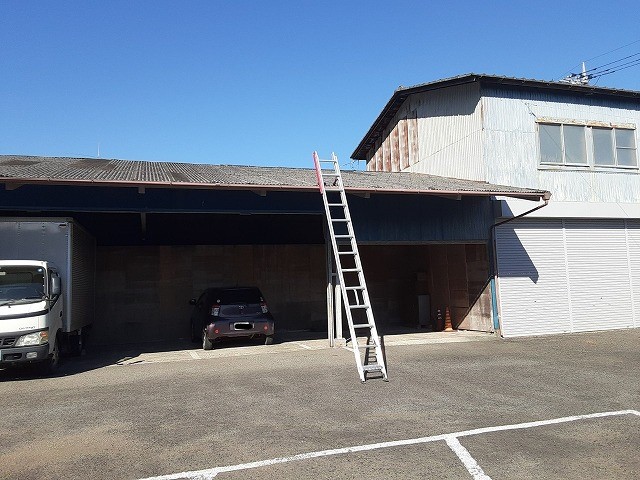 スレート屋根の調査